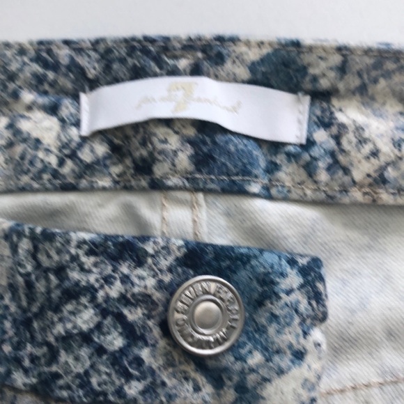 7 For All Mankind Indigo Snakeskin Python Stretch Skinny Jeans Size 26 - Picture 7 of 11